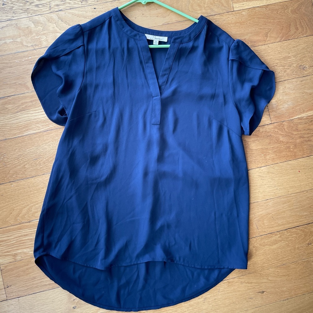 Serein navy blue top